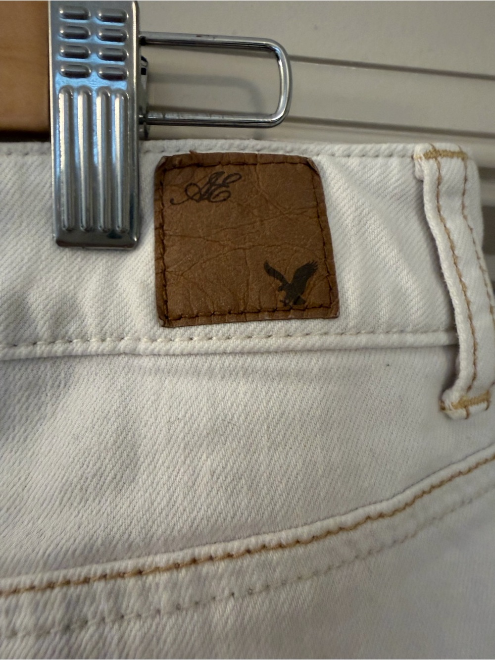 AEO 2011 size 6 White Distressed Denim Micro Mini Skirt - Picture 5 of 7